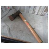 BUSHCRAFT HATCHET