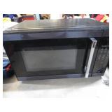MICROWAVE OVEN