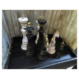 OVERSIZED CHESS PIECES & TRAY