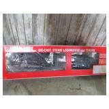 LIONEL NY CENTRAL ENGINE, TENDER & 5 CARS