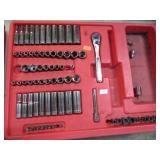 1/4' DRIVE CRAFTSMAN SOCKETS & RATCHET