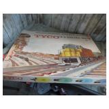 TYCO "H O" MODEL TRAIN SET IN BOXES