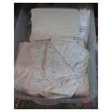 ASSOTED BED LINENS