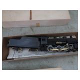 MODEL TRAIN ENGINE & TENDER