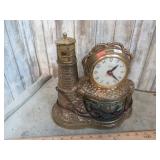 VINTAGE LIGHT HOUSE ANIMATED CLOCK