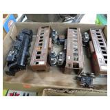 LIONEL PRE WAR ENGINE & PASSENGER CARS