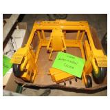 LIONEL INTERMODEL CRANE