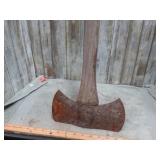 HOMESTEAD DOUBLE BIT AXE