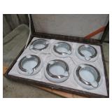 FUKAGAWA JAPANESE ASHTRAY SET