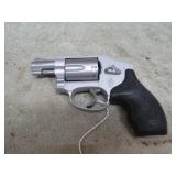 SMITH & WESSON 38 HAMMERLESS REVOLVER