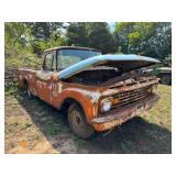 1963 Ford F100 2WD Single Cab Pickup Truck - No Engine - Would make for a great project!