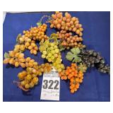 9 -  Artificial Plastic Grapes