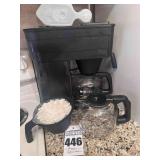 Bunn Coffee Maker with 2 coffee pots