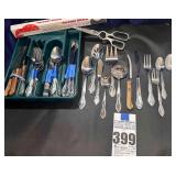 40 pcs - Oneida "Chatelaine" Flatware
