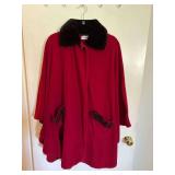 Red Fleece Cape with Faux Fur Collar and Detailed Pockets XL