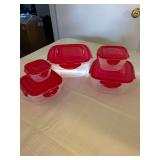 5 Piece Lock and Lock Square Bowls with Lids -New