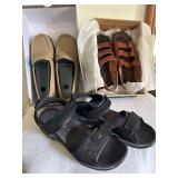 Shoes 2 Clarks Size 10W and Softspots Size 9 1/2