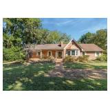 REAL ESTATE: 601 Gresham Ln, Murfreesboro, TN