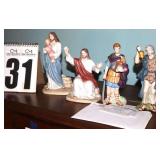 Bradford Exchange Thomas Kinkade Hawthorne Village Nativity "Star of Hope" Collection: 4 Characters - Humble Soldier (A2761), Lighting the Way (A2761) & 2 Home Interior & Gifts "Sermon on the Mount-Gr