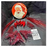 Santa Tin, Red Christmas Onimamentss