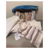 Lot of towels, wash cloths, hand towel, Car shammy