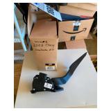 2003 Chevy Avalanche Z71 Throttle Accelerator Pedal