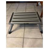 Worley Auto Parts Collapsable Step Stool
