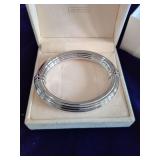 Silver Oval Hinged Bangle Bracelet