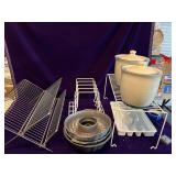 Miscellaneous Shelf’s Holders and Canisters