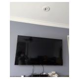 65" LG TV Buyer To Remove