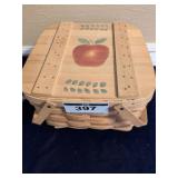 Apple Picknic Basket
