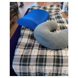 Light Weight Blanket and 2 Neck Pillows