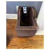 Snoozer Luxury Highback Console Dog Car Seat.