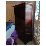 Entertainment Center 41.5 x 18 x 71 Missing Doors