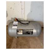 7 Gallon Pneumatic Air Tank