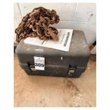 Remington 2-cycle chainsaw, RM 4618 and logging chain