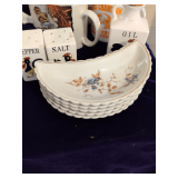 4 Cups, Lazy Susan Plates, Vintage Salt, Pepper, Oil