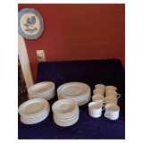 Dish Set Service for 8, Plates, Bowls, Cups, Saucers