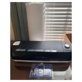 Cricut Explore Air 2, Paper Roll, Pet Plastic and 1G