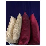 4 Accent Pillows