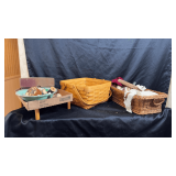 Vintage sewing items and baskets