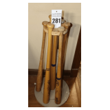 Baseball Bat Stand (37") with 6 bats (TN Thumper, Rawlins, Aluminum Bat, Louie Slugger etc.)