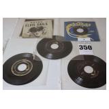 5 Elvis Presley Vintage 45s- in sleeves/page protectors - All Shook Up. Love Me Tender/Blueberry Hill/Love Me Tender/etc.