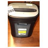 Royal HG 2x 12 Sheet CrossOut Papper Shredder on Rollers