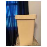 Trash Can