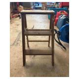 2 Step Ladder
