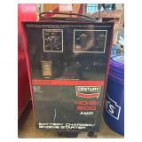 Century Battery Charger/Engine Starter