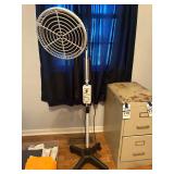 TDP Mineral Heat Lamp, Model KS-9800.