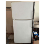 GE No Frost Refrigerator 31”Wx28”Dx66.5”H