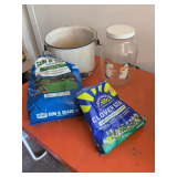 Enamel Pan, Gallon Jar with Lid, Grass Seed